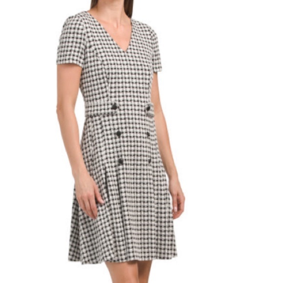 DKNY Double Breasted Black Ivory Checkered Short Sleeve Fit & Flare Dress NWT - Picture 4 of 8